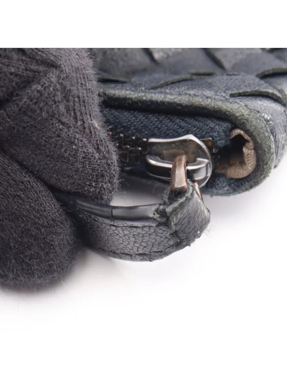 Bottega Veneta Clutch Intrecciato Black Blue Leather